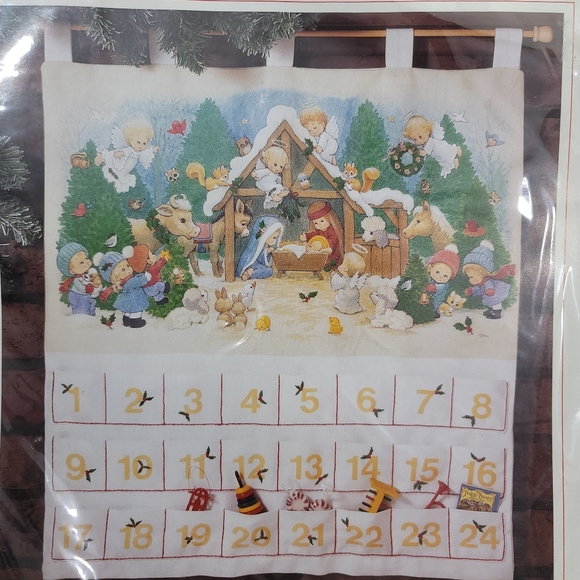 Vtg Sunset Gallery Crewel Nativity Advent Calender Kit - 18000 - Picture 2 of 9